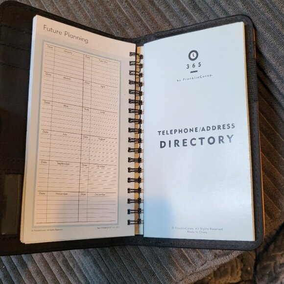 Franklin Covey Planners 365 Undated Planner with Tan Reusable Notebook Cover - Picture 3 of 15